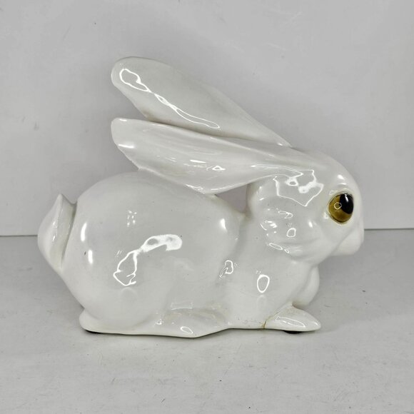 Freeman McFarlin White Rabbit Figurine Lying Down Yellow Eyes *Repaired Foot* - Picture 5 of 10